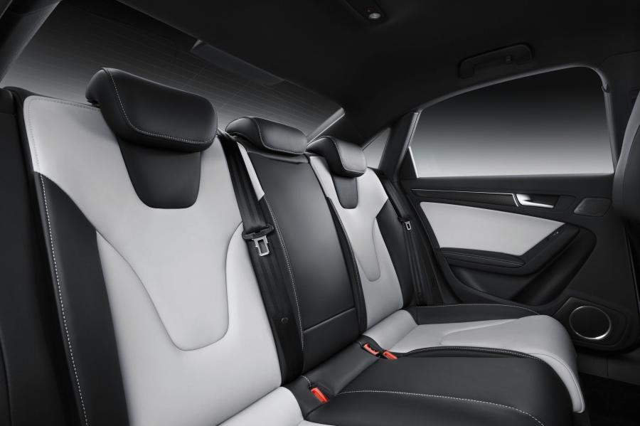 Audi S4 Sedan (B8, 8K) 2012 года  (WW) (фото 7 из 62)